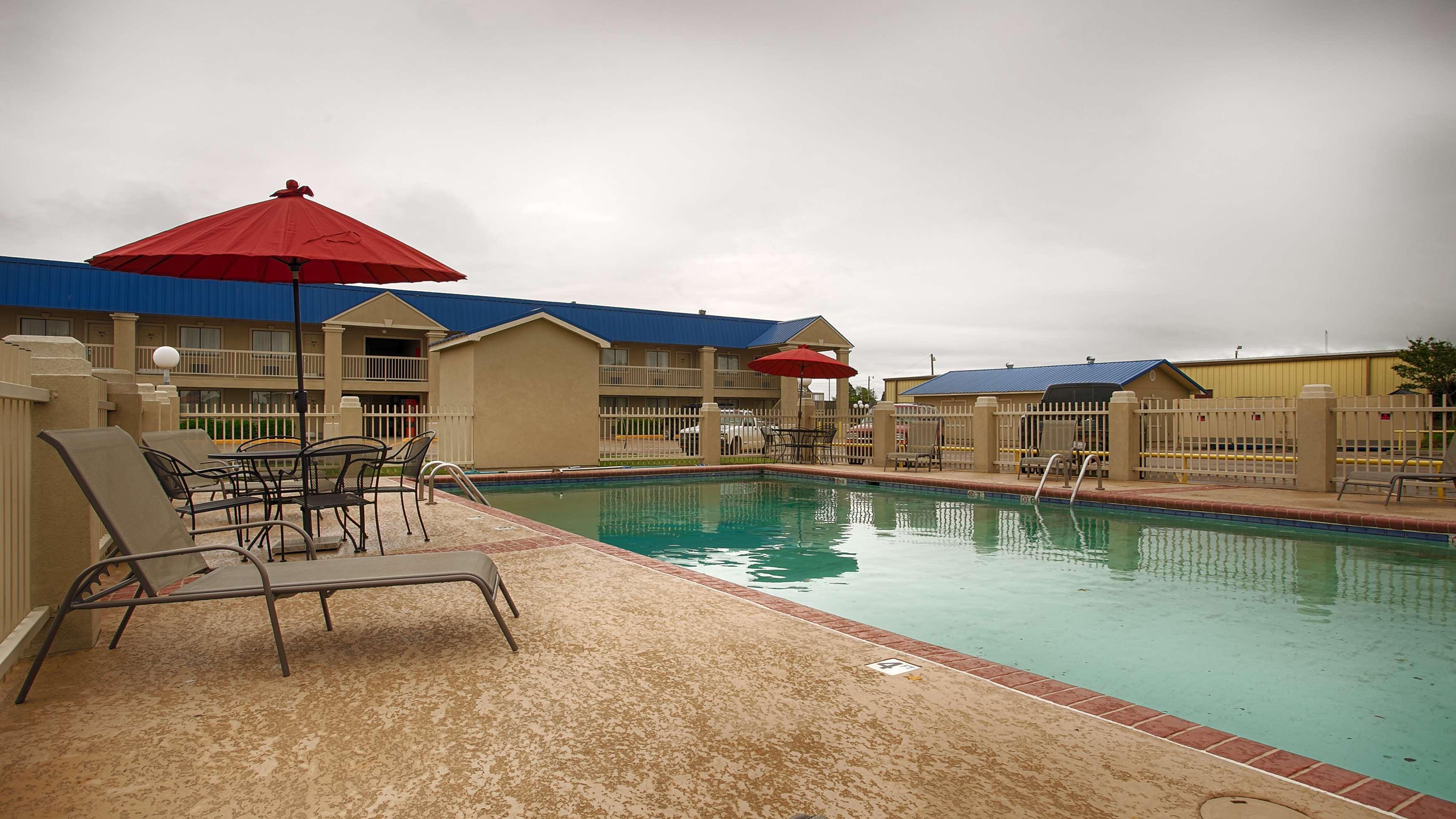 Best Western Inn Of Mcalester Bagian luar foto